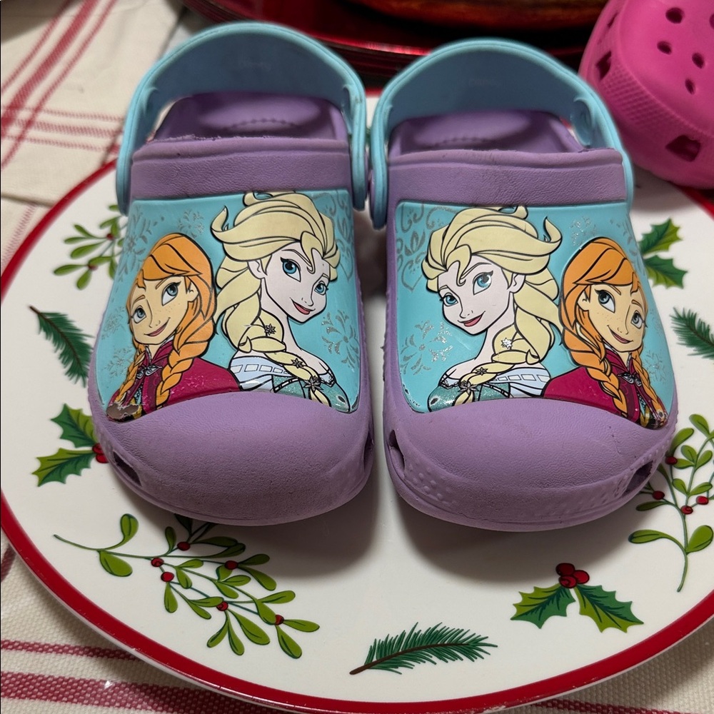 Frozen Kids Crocs - Purple Elsa and Ana